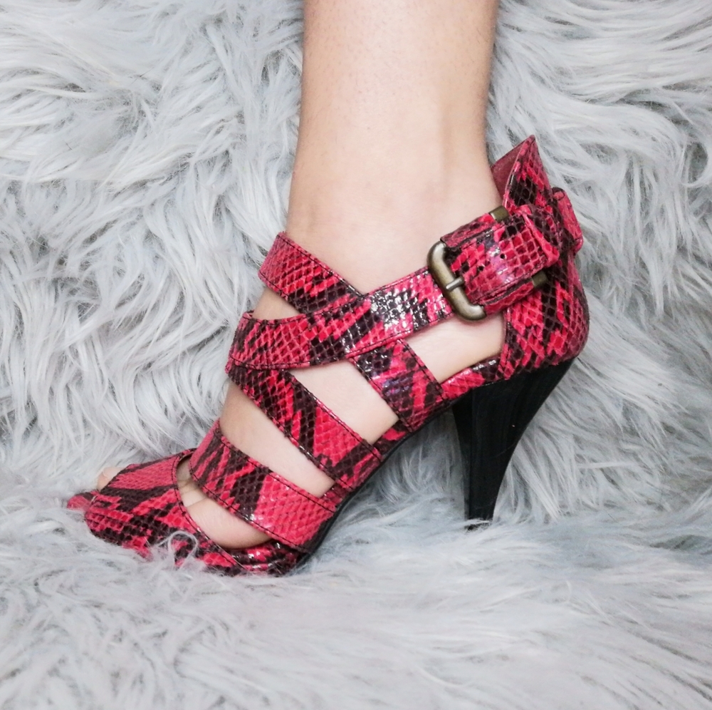 Zara Snakeskin Strappy Heels - Picture 2 of 5